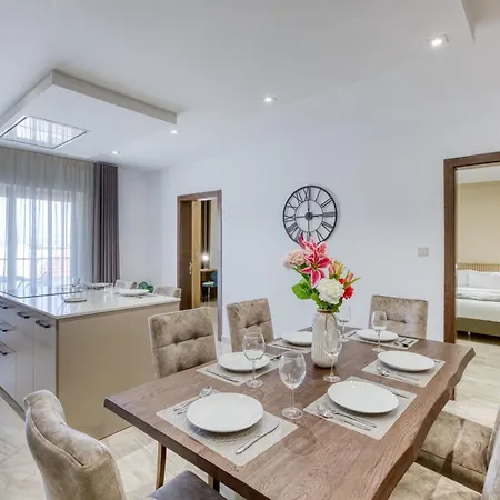 Apartment Lavish 3bed In Fair Water Homes Swieqi By Homely Is-Swieqi