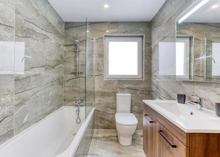 Lavish 3bed In Fair Water Homes Swieqi By Homely Apartment