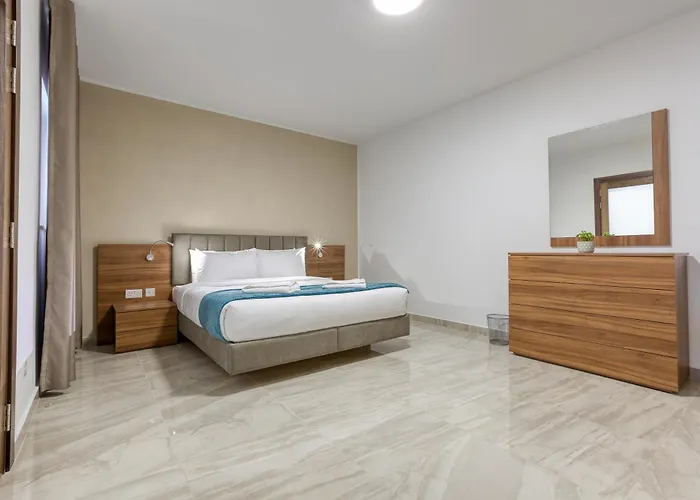 Lavish 3bed In Fair Water Homes Swieqi By Homely * Is-Swieqi
